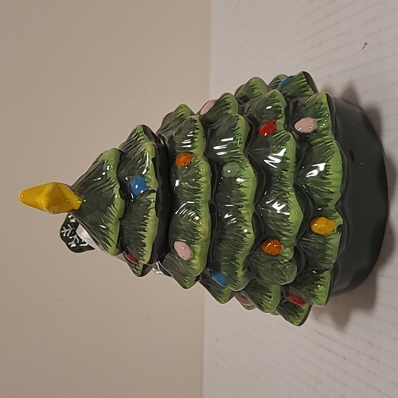 New Mr Christmas,  Christmas Tree Lidded Mug with Spoon - Picture 9 of 16